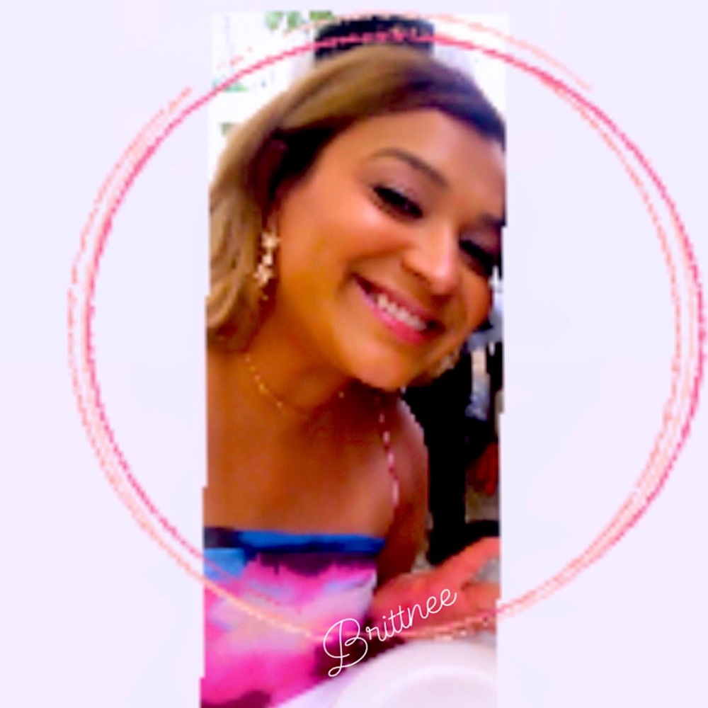 Meet your Posher, Brittnee